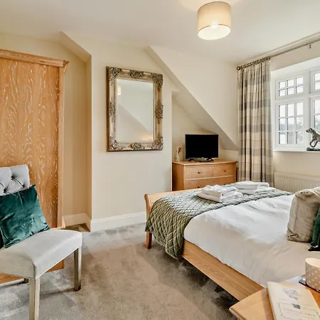 2 Bed In Grange-over-sands Oc-83546 カートメル
